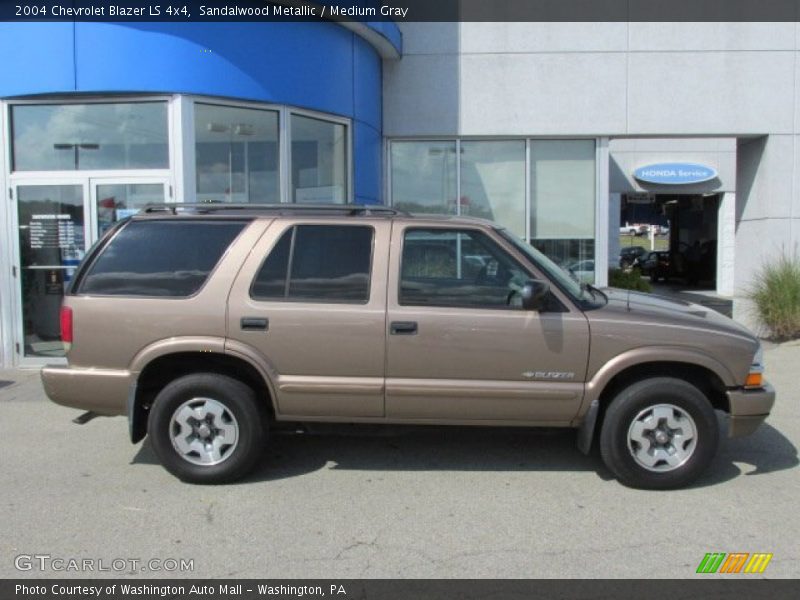 Sandalwood Metallic / Medium Gray 2004 Chevrolet Blazer LS 4x4