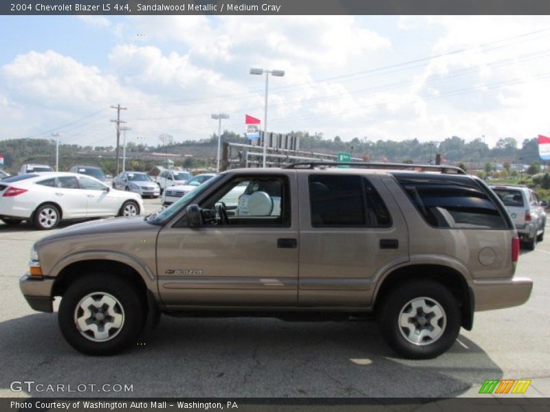 Sandalwood Metallic / Medium Gray 2004 Chevrolet Blazer LS 4x4