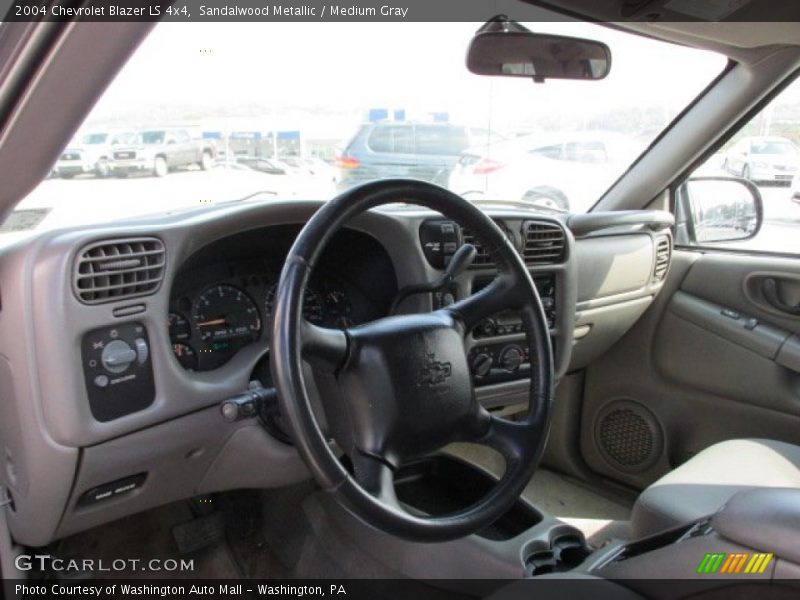Sandalwood Metallic / Medium Gray 2004 Chevrolet Blazer LS 4x4