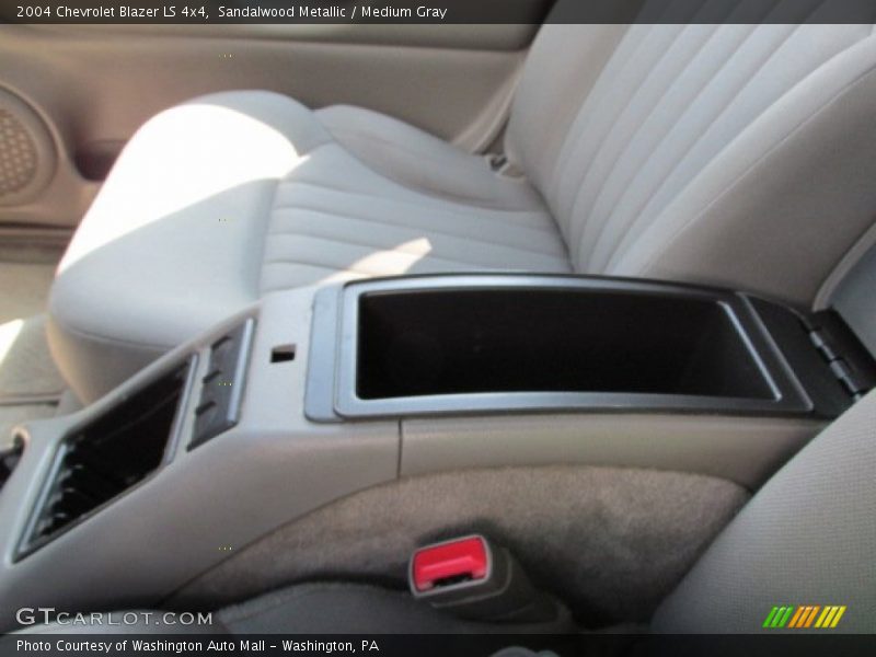 Sandalwood Metallic / Medium Gray 2004 Chevrolet Blazer LS 4x4