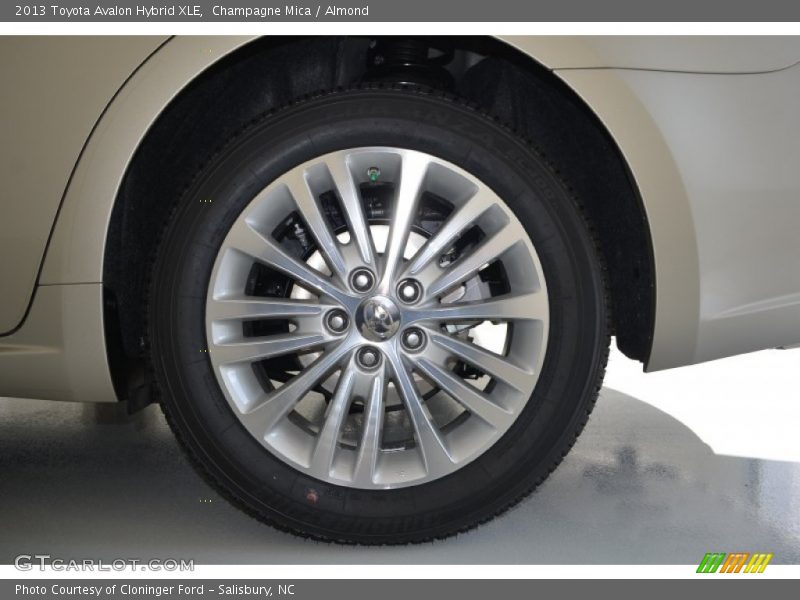 Champagne Mica / Almond 2013 Toyota Avalon Hybrid XLE