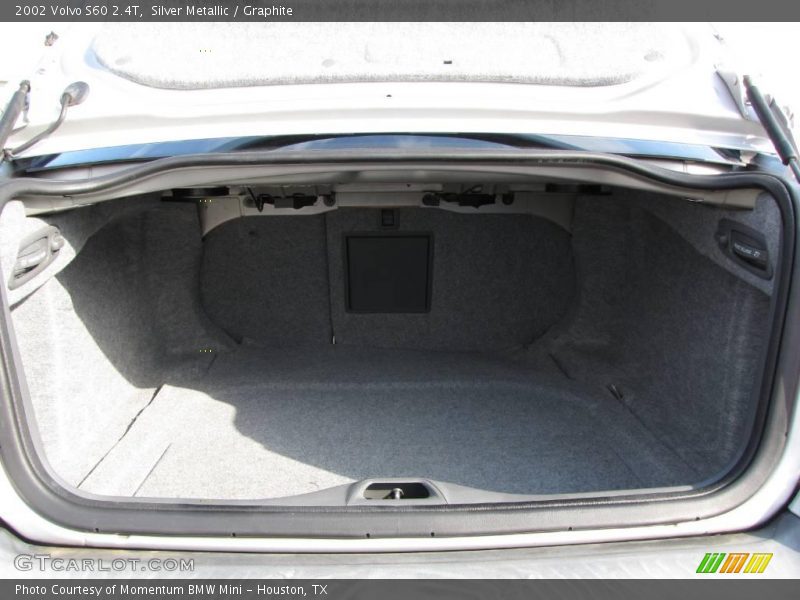 Silver Metallic / Graphite 2002 Volvo S60 2.4T
