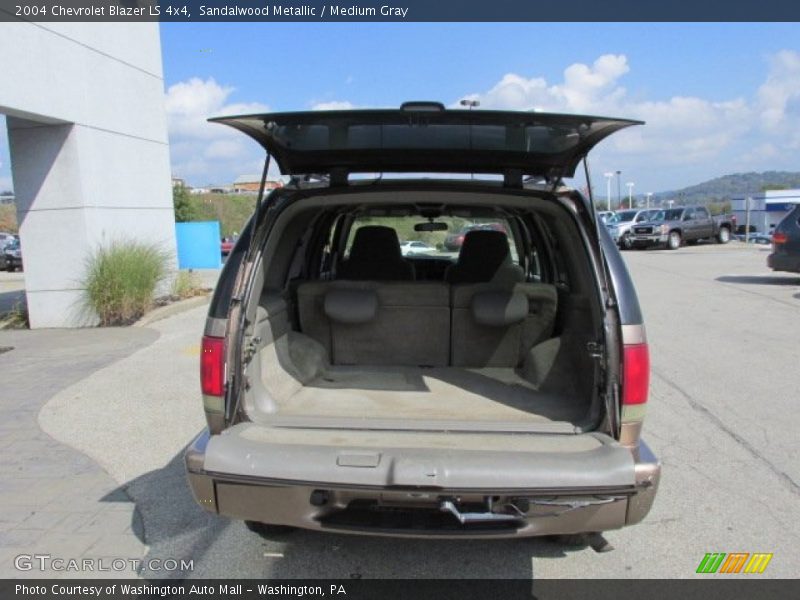Sandalwood Metallic / Medium Gray 2004 Chevrolet Blazer LS 4x4