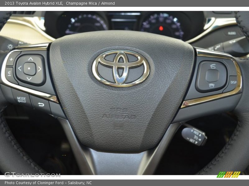Champagne Mica / Almond 2013 Toyota Avalon Hybrid XLE
