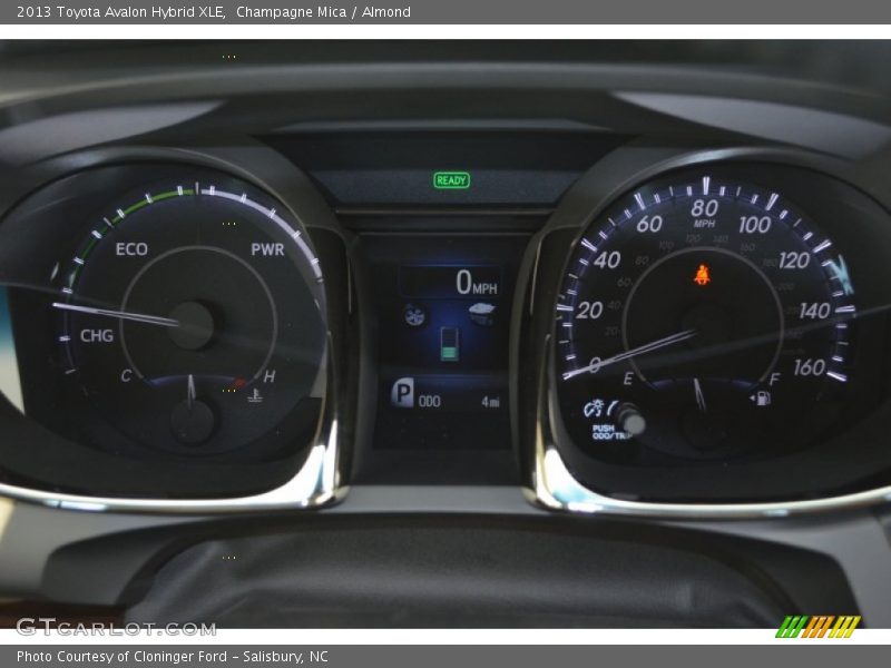 Champagne Mica / Almond 2013 Toyota Avalon Hybrid XLE