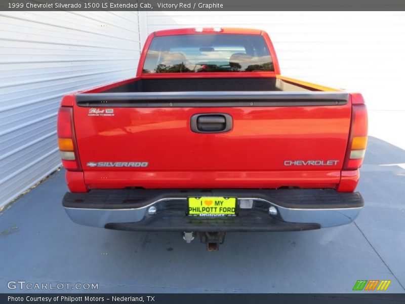 Victory Red / Graphite 1999 Chevrolet Silverado 1500 LS Extended Cab