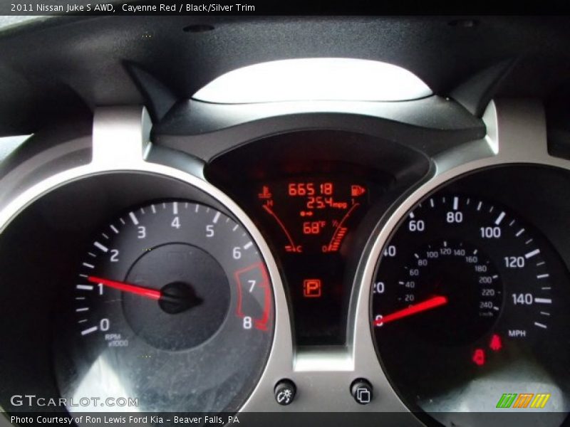 Cayenne Red / Black/Silver Trim 2011 Nissan Juke S AWD