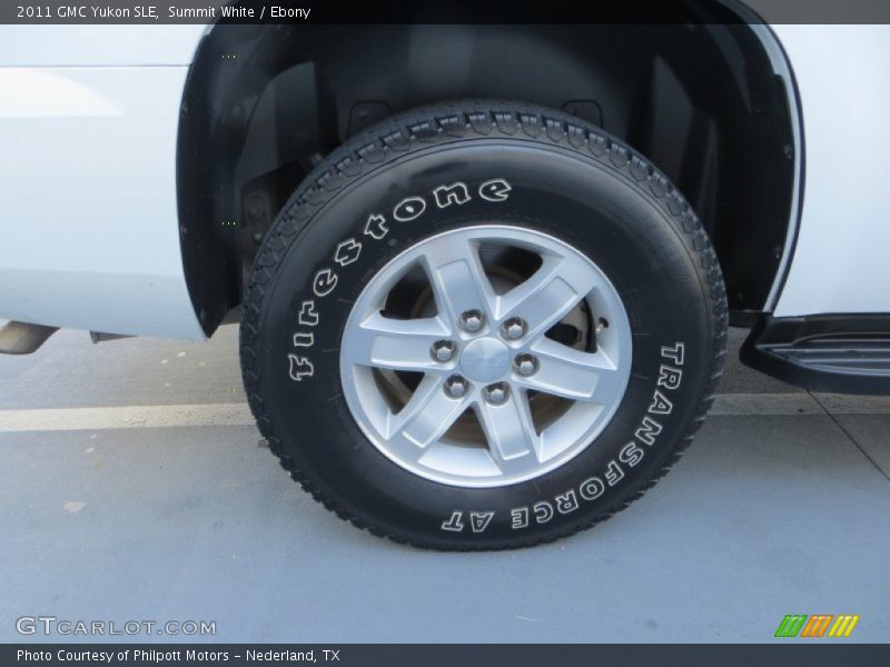 Summit White / Ebony 2011 GMC Yukon SLE