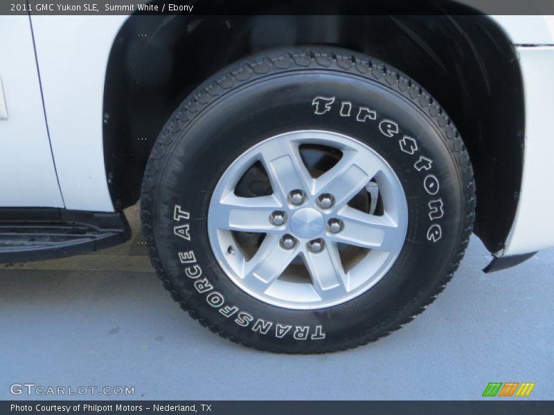 Summit White / Ebony 2011 GMC Yukon SLE