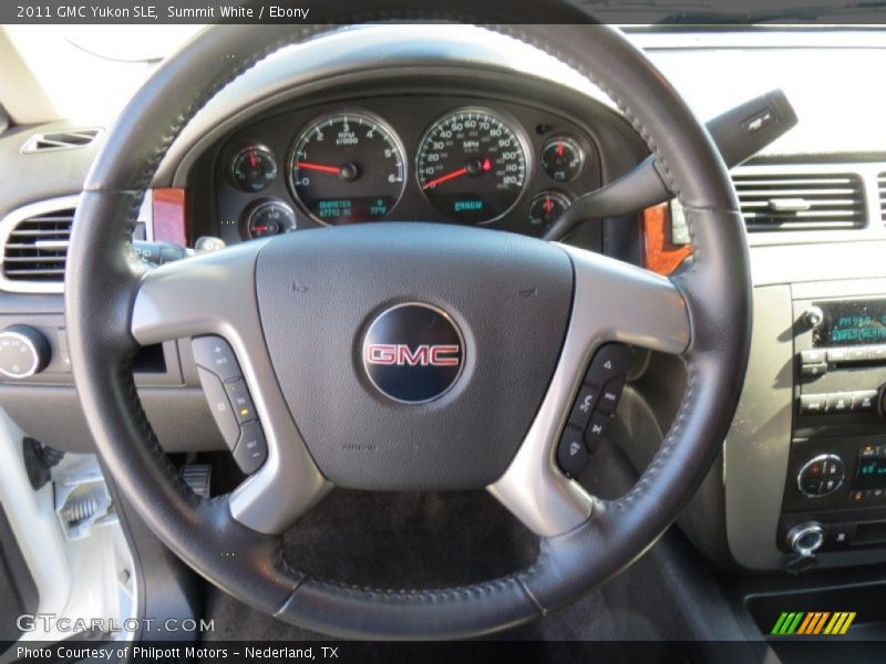 Summit White / Ebony 2011 GMC Yukon SLE