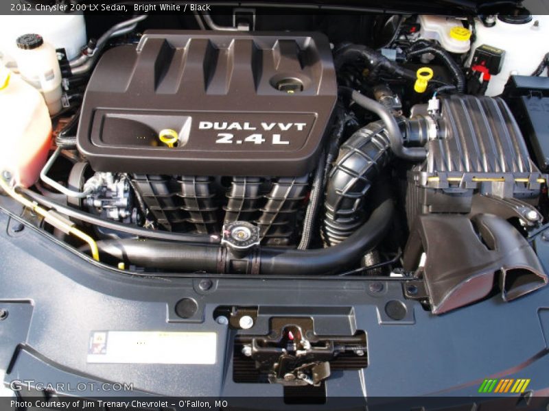 Bright White / Black 2012 Chrysler 200 LX Sedan