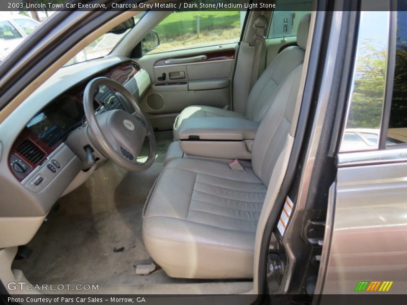 Charcoal Grey Metallic / Dark Stone/Medium Light Stone 2003 Lincoln Town Car Executive