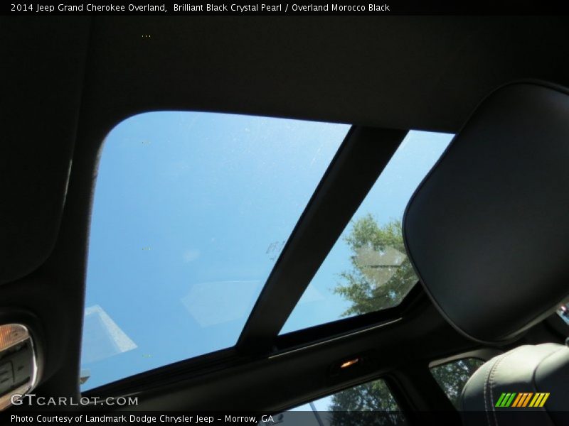 Sunroof of 2014 Grand Cherokee Overland