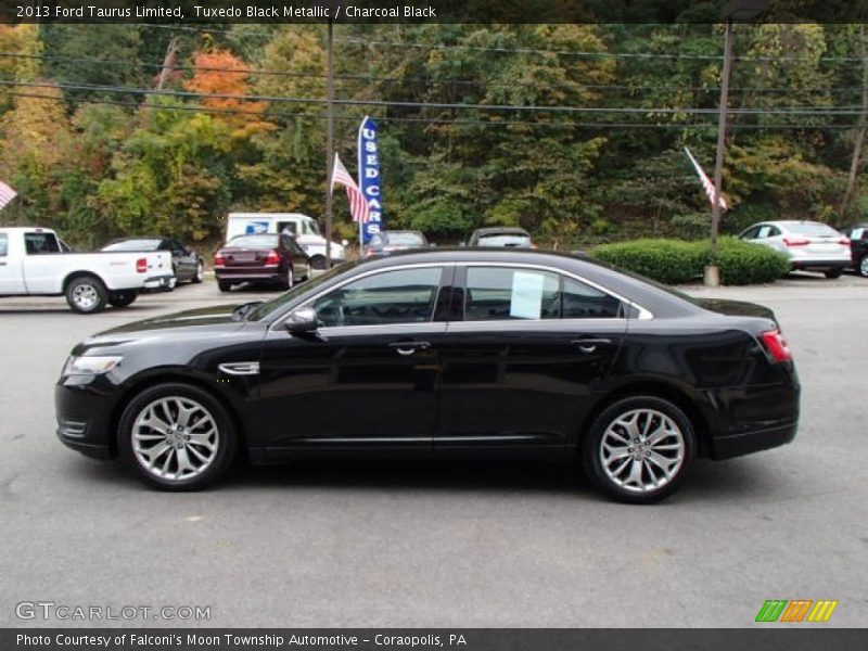 Tuxedo Black Metallic / Charcoal Black 2013 Ford Taurus Limited