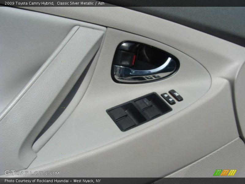 Classic Silver Metallic / Ash 2009 Toyota Camry Hybrid