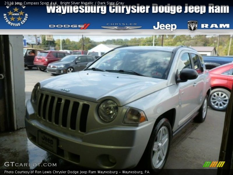 Bright Silver Metallic / Dark Slate Gray 2010 Jeep Compass Sport 4x4