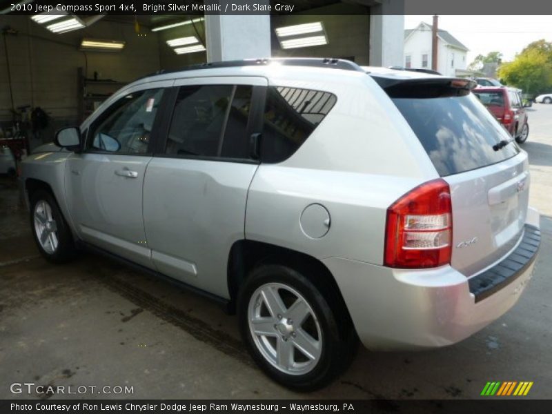 Bright Silver Metallic / Dark Slate Gray 2010 Jeep Compass Sport 4x4