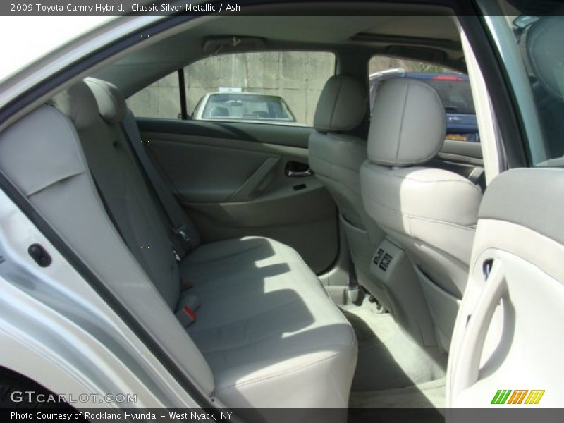 Classic Silver Metallic / Ash 2009 Toyota Camry Hybrid
