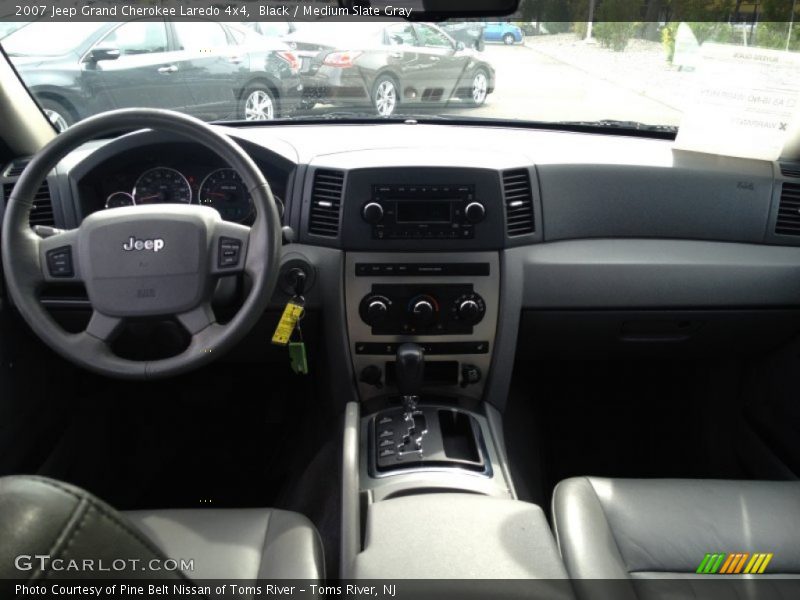Black / Medium Slate Gray 2007 Jeep Grand Cherokee Laredo 4x4