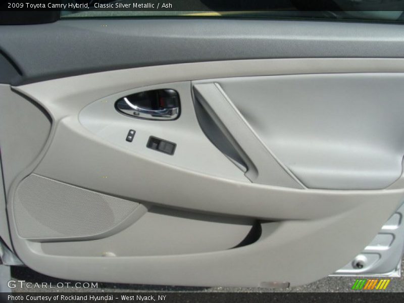 Classic Silver Metallic / Ash 2009 Toyota Camry Hybrid