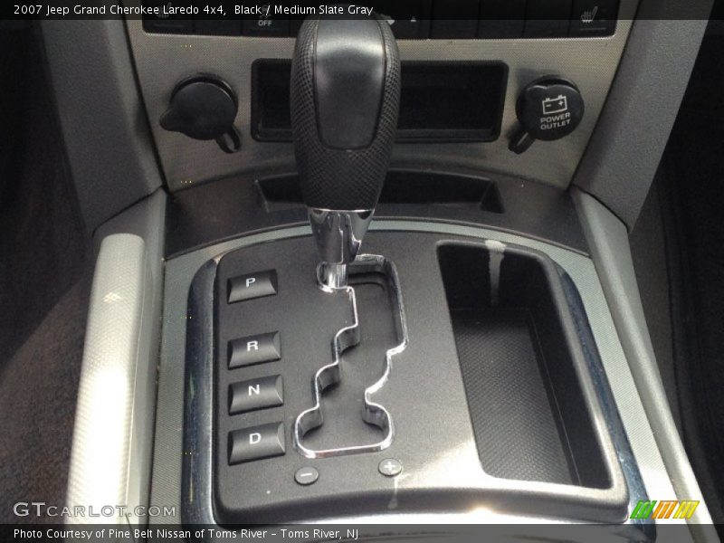 Black / Medium Slate Gray 2007 Jeep Grand Cherokee Laredo 4x4