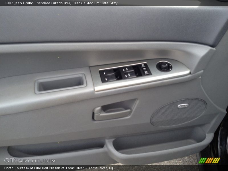 Black / Medium Slate Gray 2007 Jeep Grand Cherokee Laredo 4x4