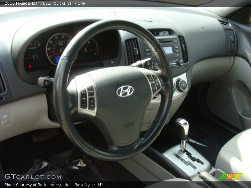Quicksilver / Gray 2010 Hyundai Elantra SE