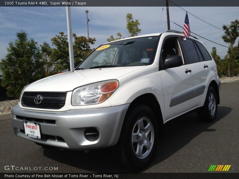 Super White / Taupe 2005 Toyota RAV4 4WD