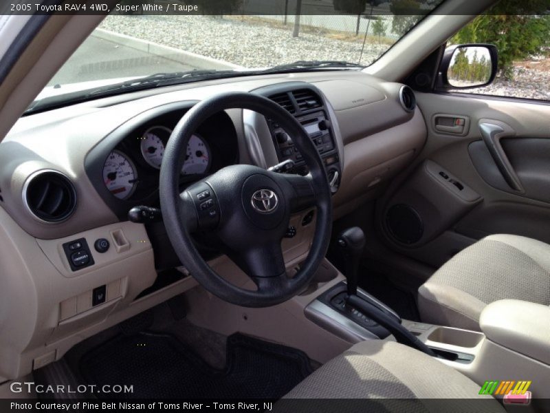 Super White / Taupe 2005 Toyota RAV4 4WD