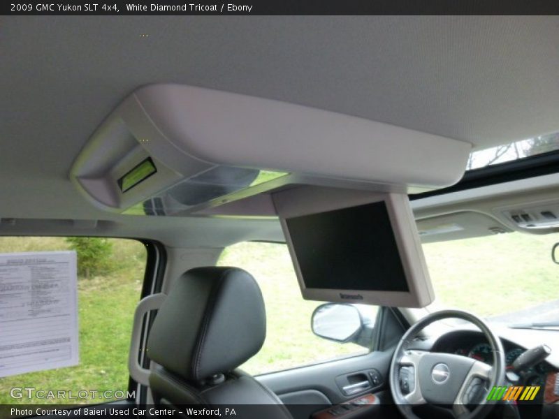 White Diamond Tricoat / Ebony 2009 GMC Yukon SLT 4x4