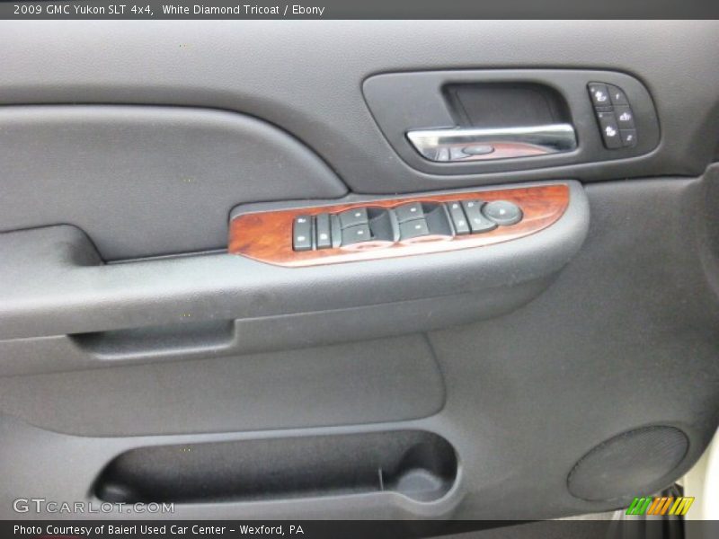 White Diamond Tricoat / Ebony 2009 GMC Yukon SLT 4x4