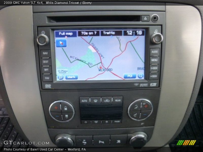 White Diamond Tricoat / Ebony 2009 GMC Yukon SLT 4x4