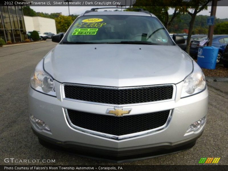 Silver Ice Metallic / Dark Gray/Light Gray 2012 Chevrolet Traverse LS