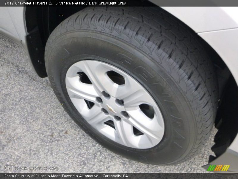 Silver Ice Metallic / Dark Gray/Light Gray 2012 Chevrolet Traverse LS