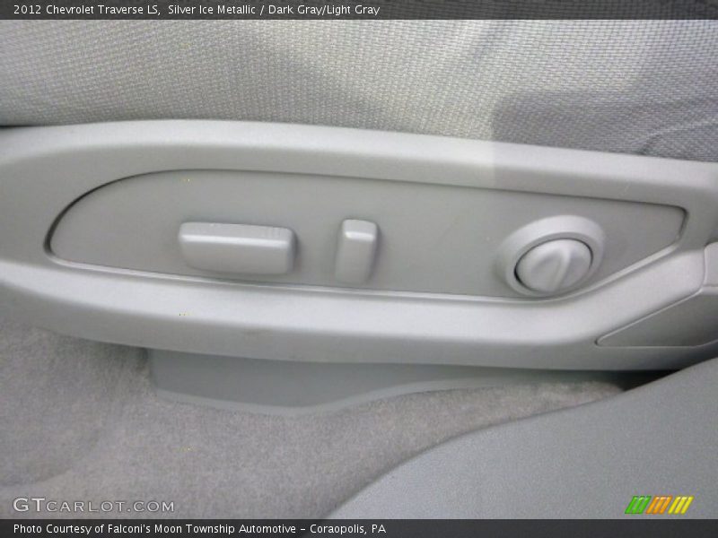 Silver Ice Metallic / Dark Gray/Light Gray 2012 Chevrolet Traverse LS