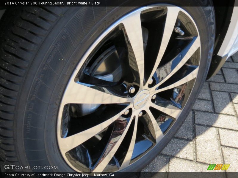 Bright White / Black 2014 Chrysler 200 Touring Sedan