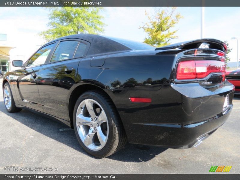 Pitch Black / Black/Red 2013 Dodge Charger R/T Max