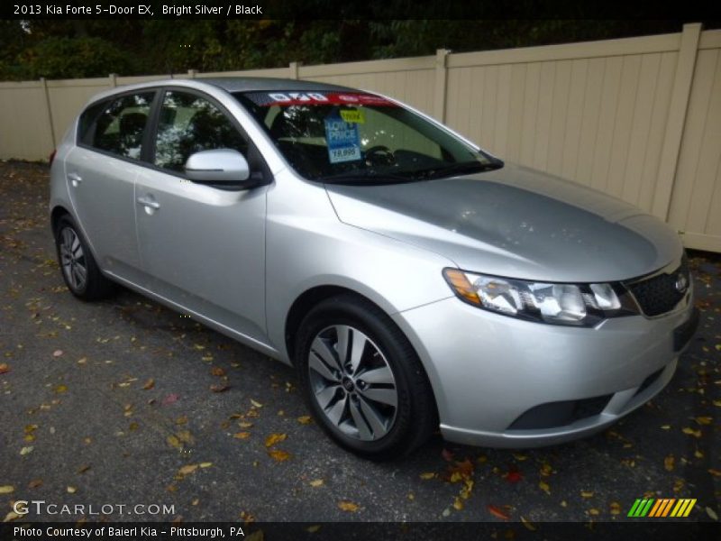 Bright Silver / Black 2013 Kia Forte 5-Door EX