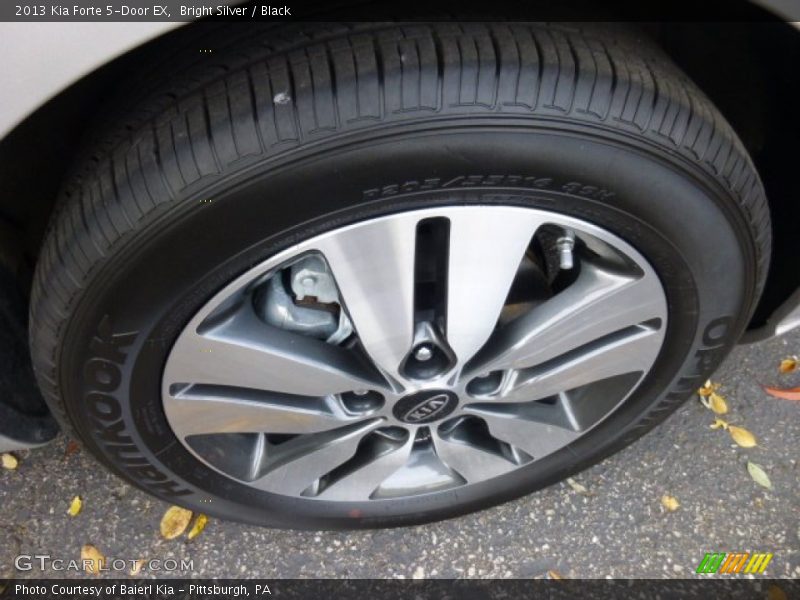 Bright Silver / Black 2013 Kia Forte 5-Door EX