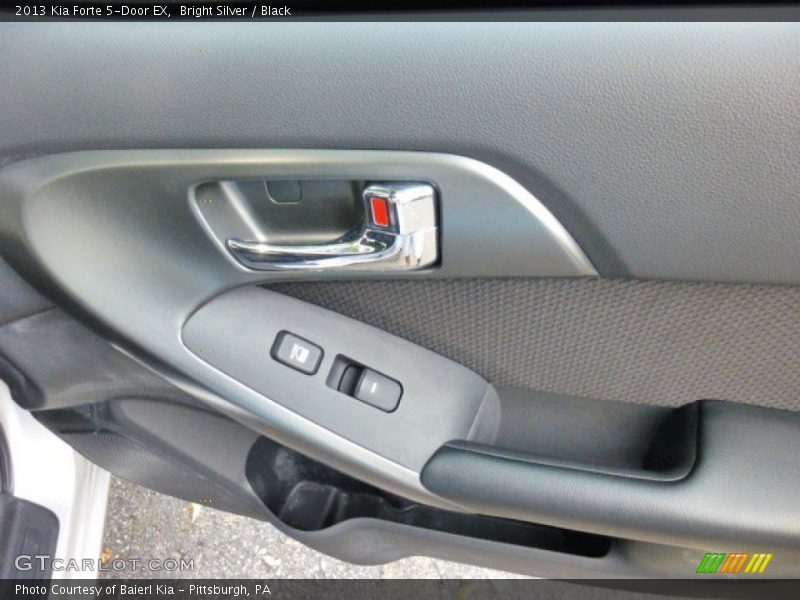 Bright Silver / Black 2013 Kia Forte 5-Door EX