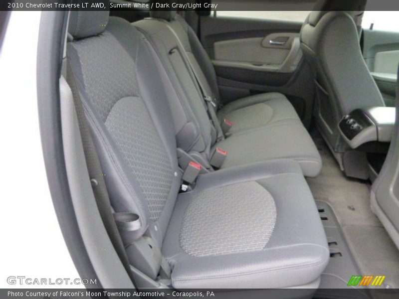 Summit White / Dark Gray/Light Gray 2010 Chevrolet Traverse LT AWD