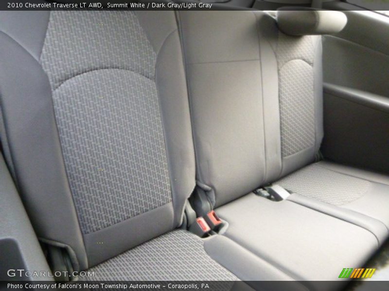 Summit White / Dark Gray/Light Gray 2010 Chevrolet Traverse LT AWD