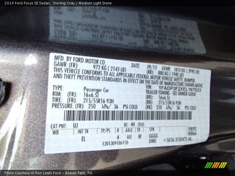 Sterling Gray / Medium Light Stone 2014 Ford Focus SE Sedan
