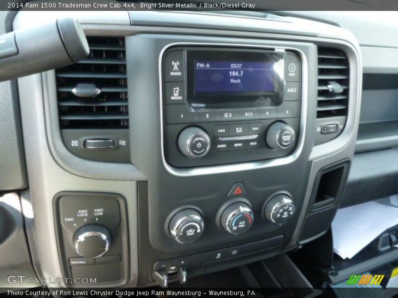 Bright Silver Metallic / Black/Diesel Gray 2014 Ram 1500 Tradesman Crew Cab 4x4