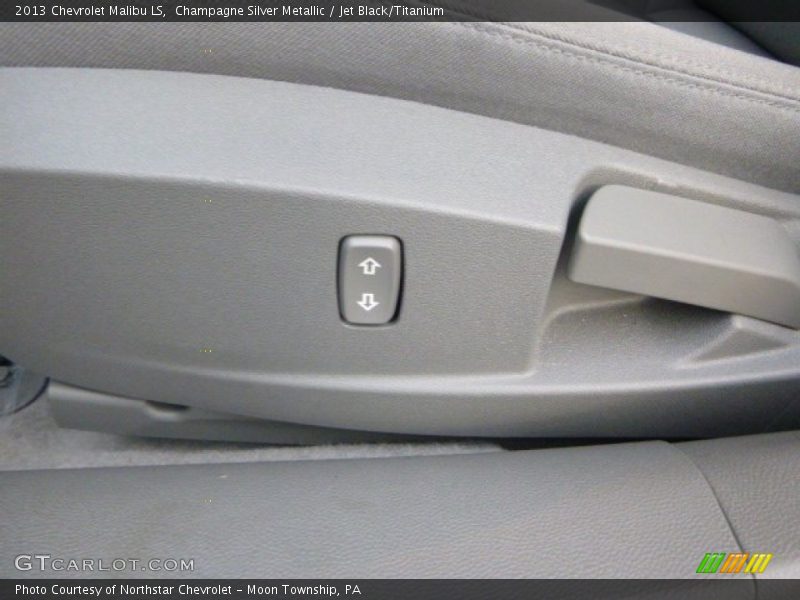 Champagne Silver Metallic / Jet Black/Titanium 2013 Chevrolet Malibu LS