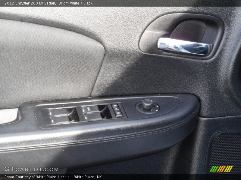 Bright White / Black 2012 Chrysler 200 LX Sedan