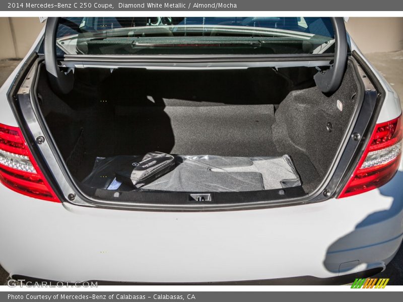 Diamond White Metallic / Almond/Mocha 2014 Mercedes-Benz C 250 Coupe