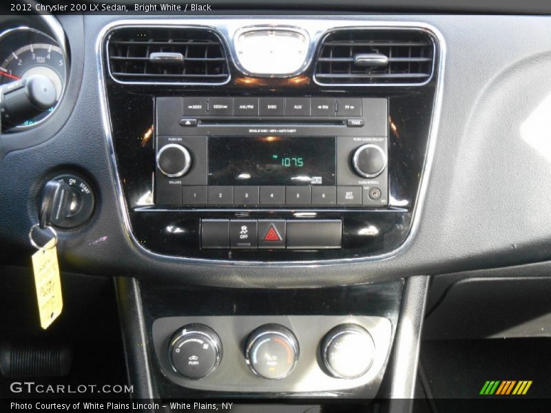 Bright White / Black 2012 Chrysler 200 LX Sedan