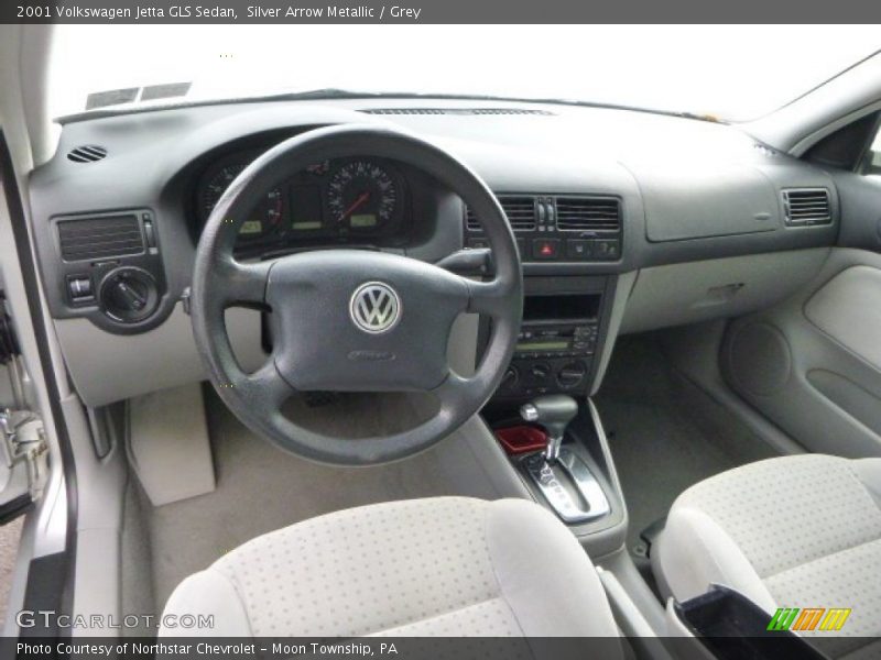 Silver Arrow Metallic / Grey 2001 Volkswagen Jetta GLS Sedan