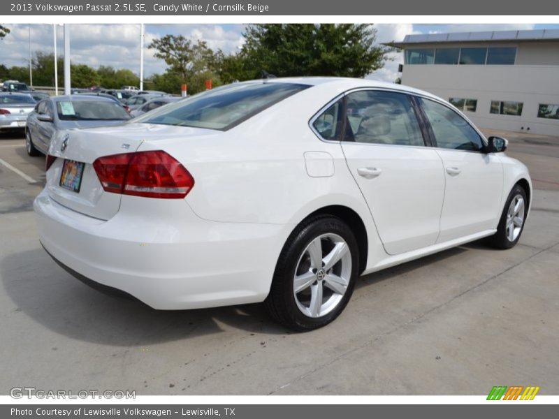 Candy White / Cornsilk Beige 2013 Volkswagen Passat 2.5L SE